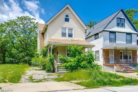1140 E 113th Street Cleveland OH 44108