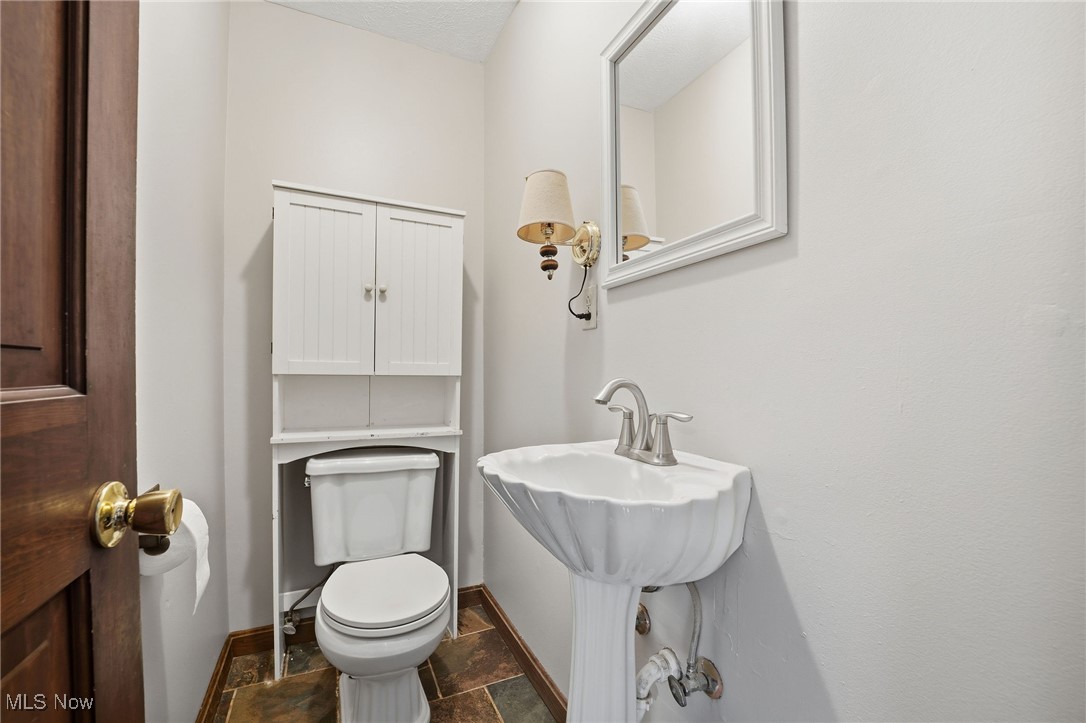 11710 Butternut Road Chardon OH 44024