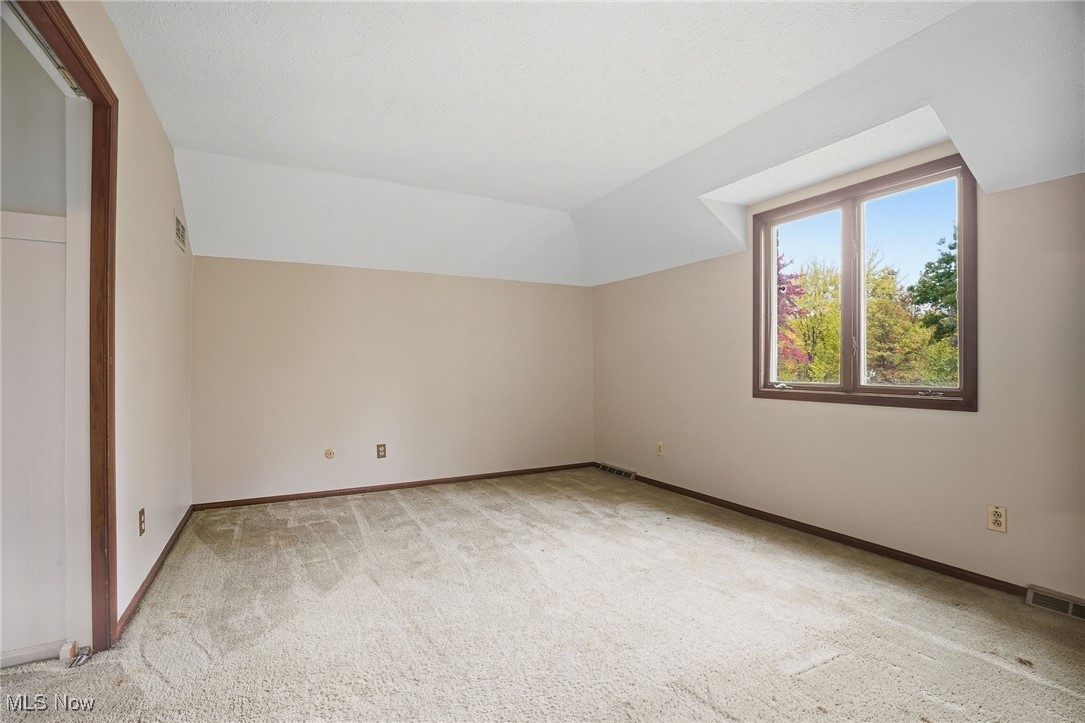 11710 Butternut Road Chardon OH 44024