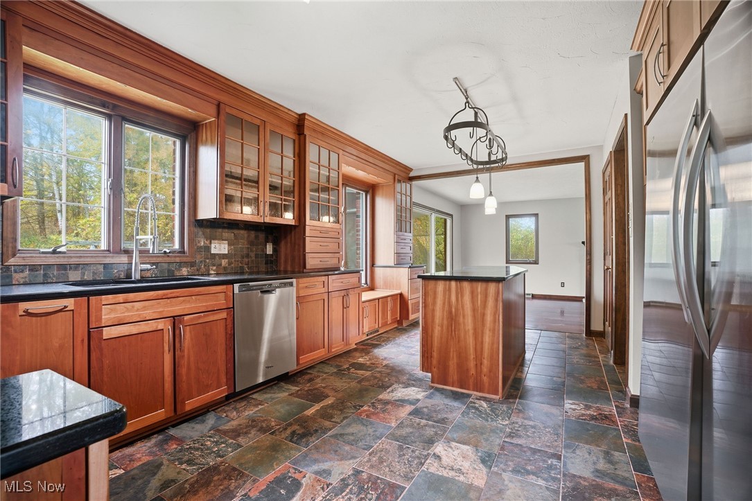 11710 Butternut Road Chardon OH 44024