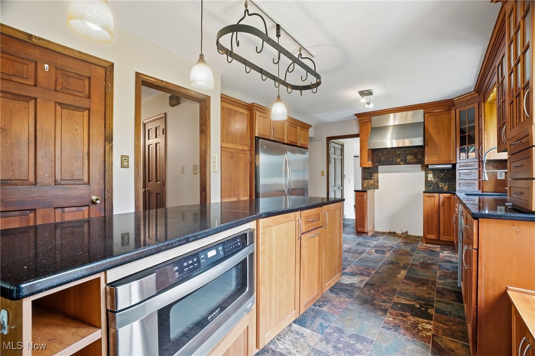 11710 Butternut Road Chardon OH 44024