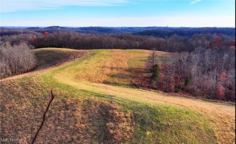 360 E Henniger Road Lowell OH 45744