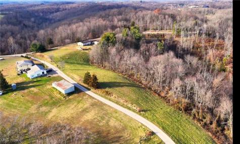 360 E Henniger Road Lowell OH 45744