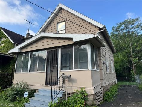 7738 Spafford Road Cleveland OH 44105