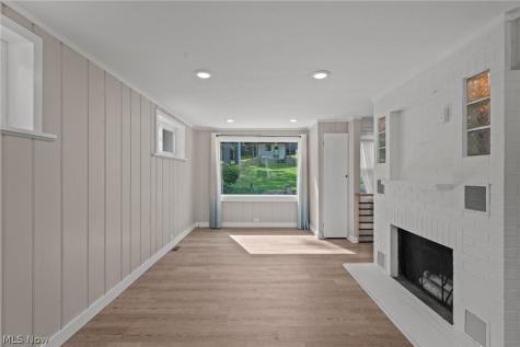 158 Oak Drive NW North Canton OH 44720