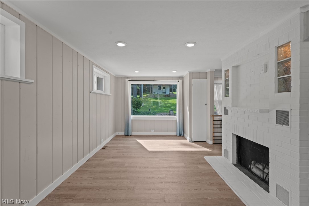 158 Oak Drive NW North Canton OH 44720