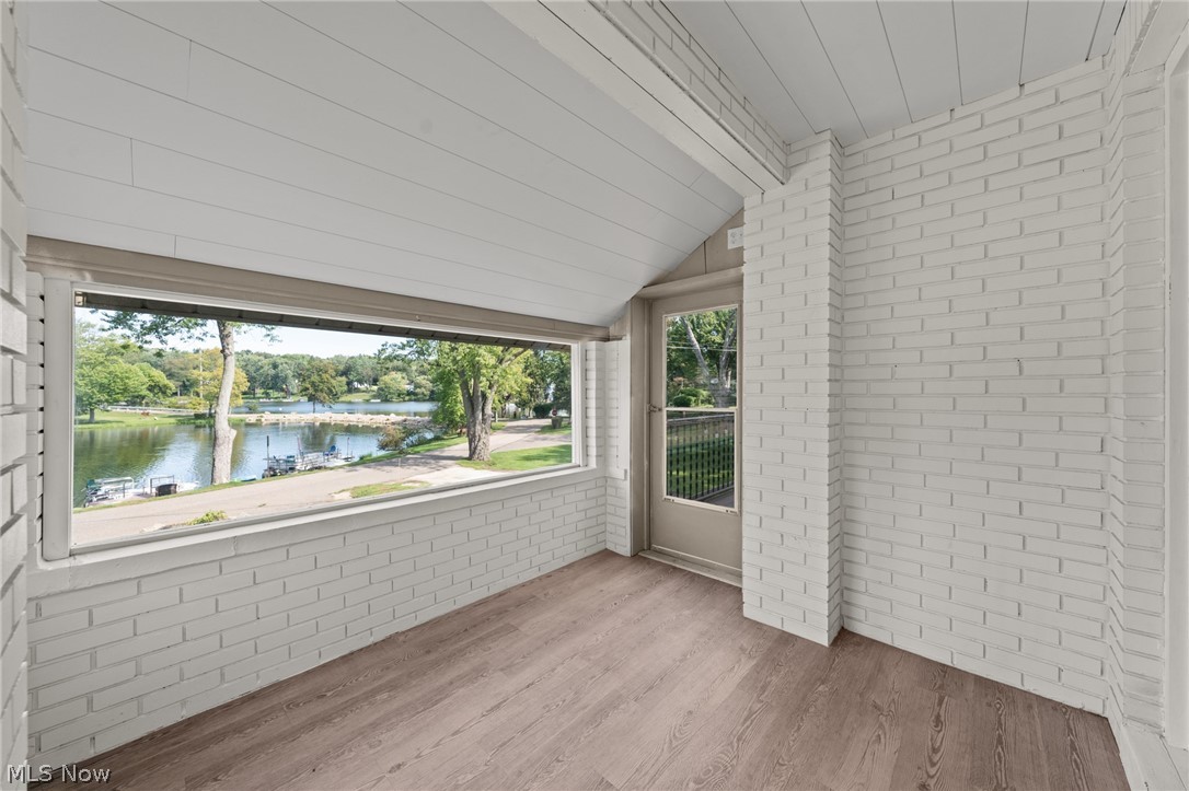 158 Oak Drive NW North Canton OH 44720