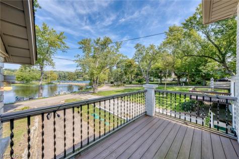 158 Oak Drive NW North Canton OH 44720