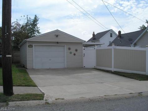 4703 E 86th Street Garfield Heights OH 44125