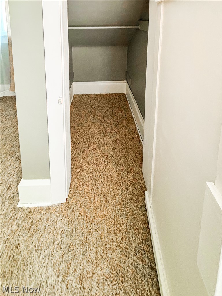 1811 Grace Avenue NE Canton OH 44705
