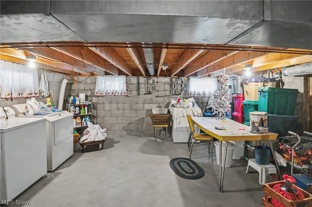 7603 W South Range Road Salem OH 44460