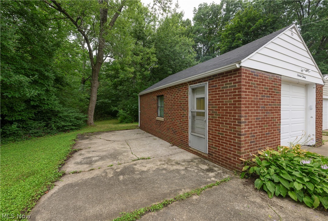 1320 19th Street NE Canton OH 44714