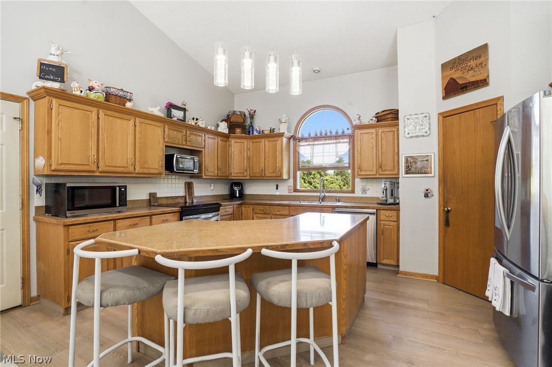3859 Mayfair Lane Cambridge OH 43725