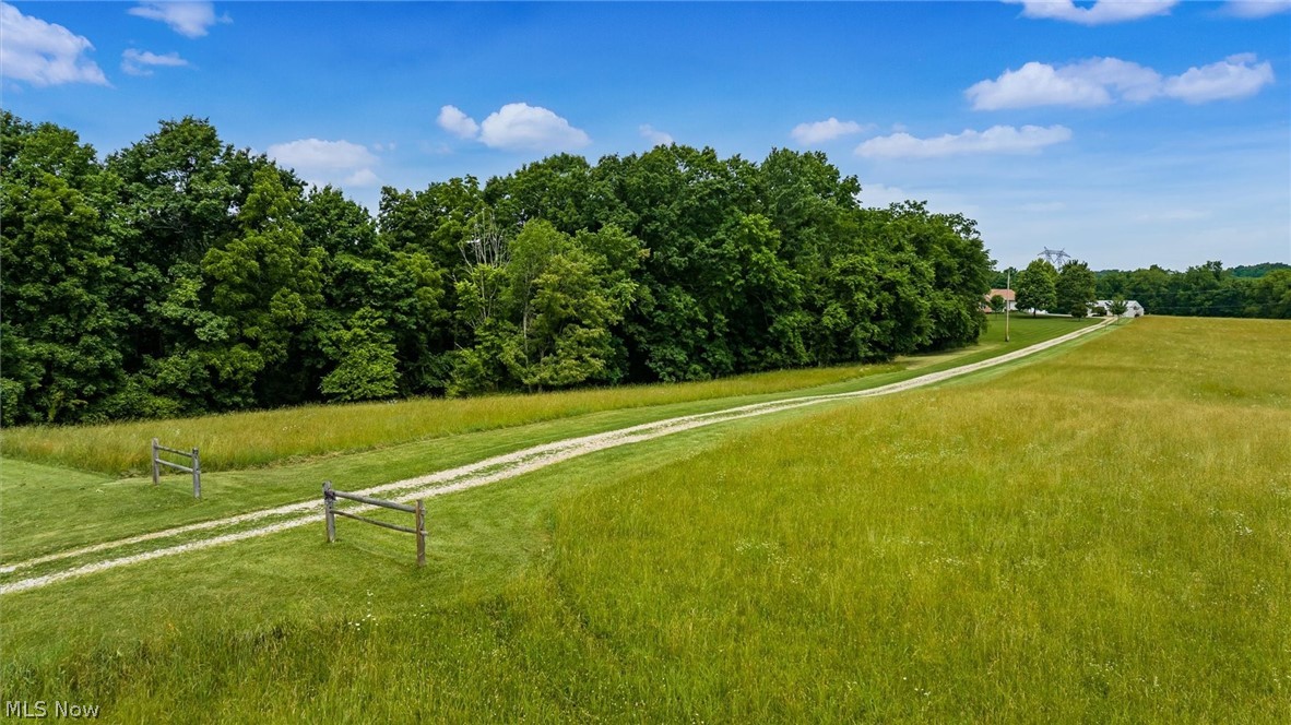 3859 Mayfair Lane Cambridge OH 43725