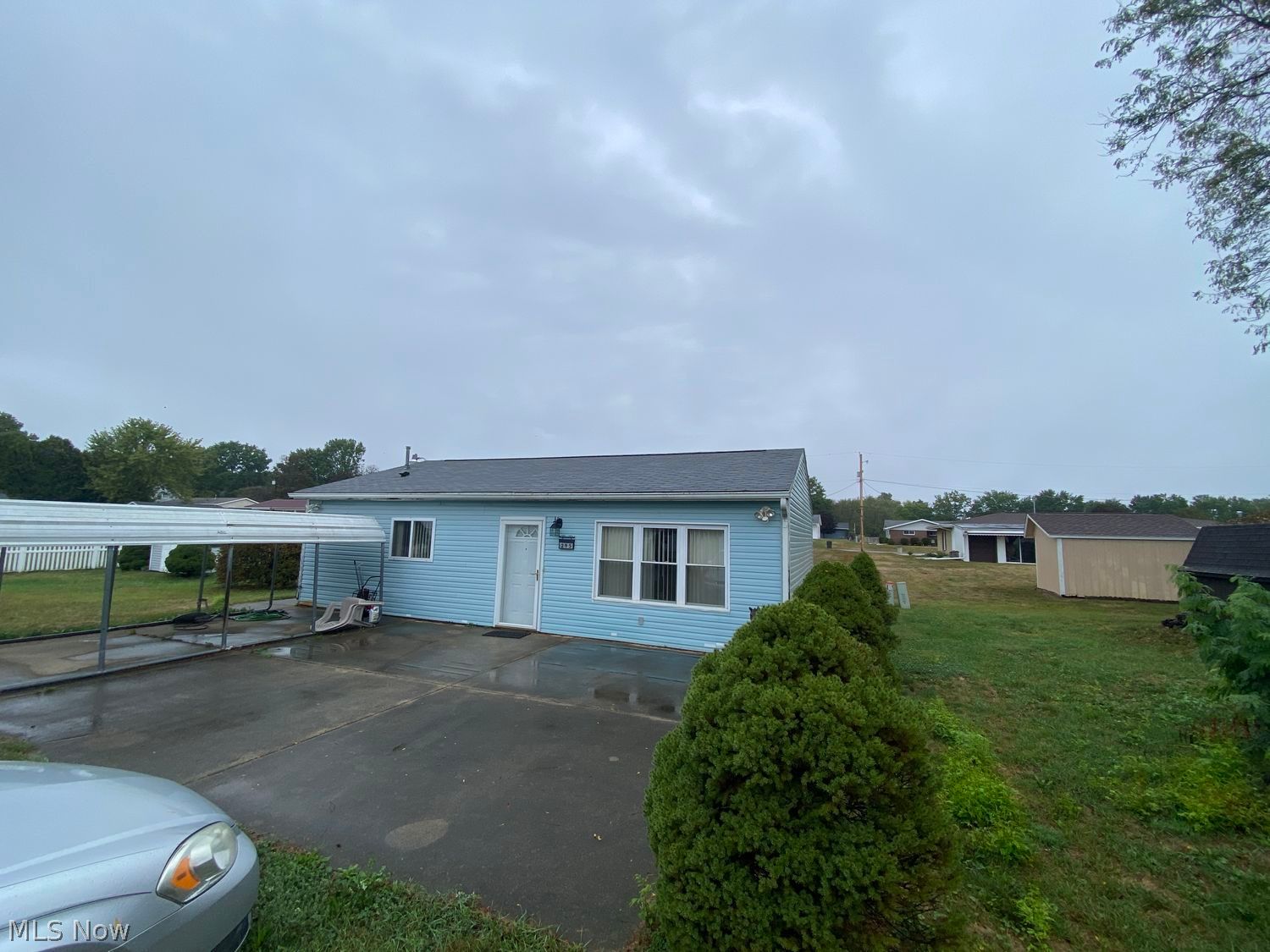 289 Sandy Drive SE New Philadelphia OH 44663