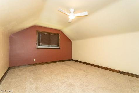17721 Dillewood Road Cleveland OH 44119