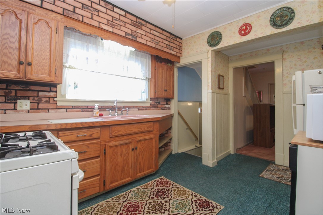 776 East Avenue SE Warren OH 44484