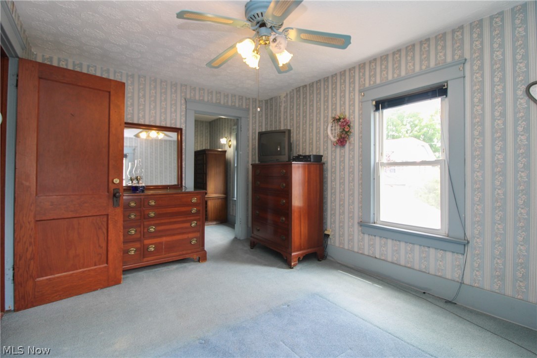 776 East Avenue SE Warren OH 44484