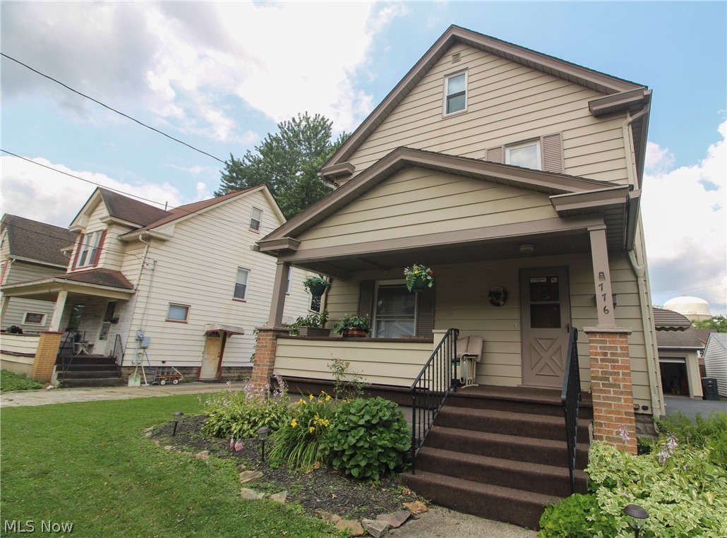 776 East Avenue SE Warren OH 44484