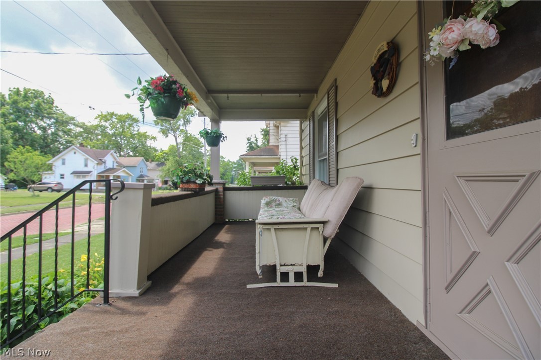 776 East Avenue SE Warren OH 44484