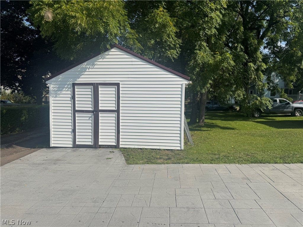 219 N Elm Street Orrville OH 44667