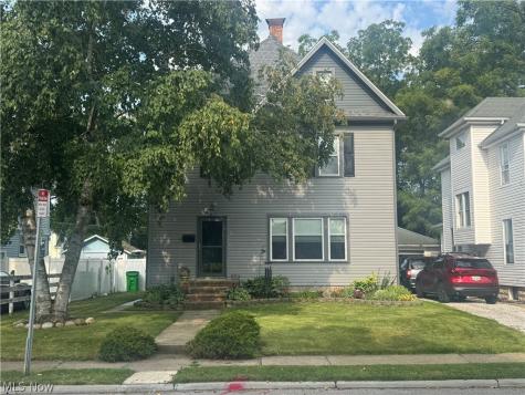 219 N Elm Street Orrville OH 44667
