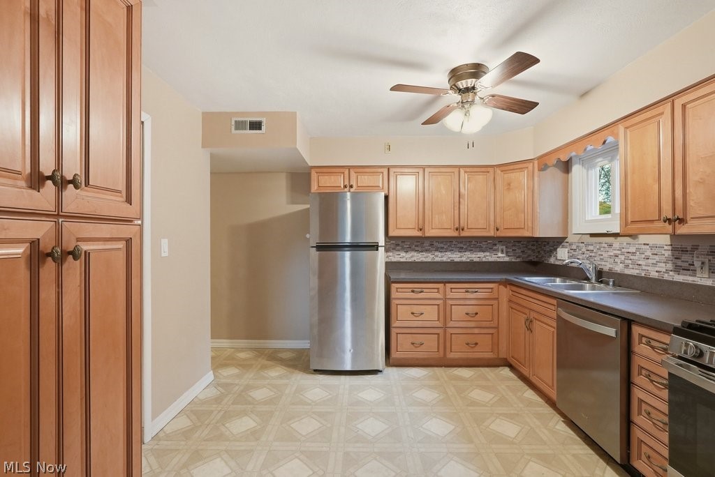 1637 Hanover Street Cuyahoga Falls OH 44221
