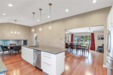 17100 Partridge Drive Strongsville OH 44136