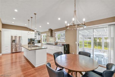 17100 Partridge Drive Strongsville OH 44136