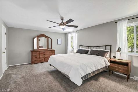 17100 Partridge Drive Strongsville OH 44136
