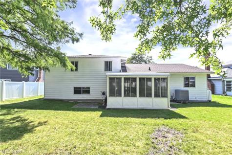 17100 Partridge Drive Strongsville OH 44136
