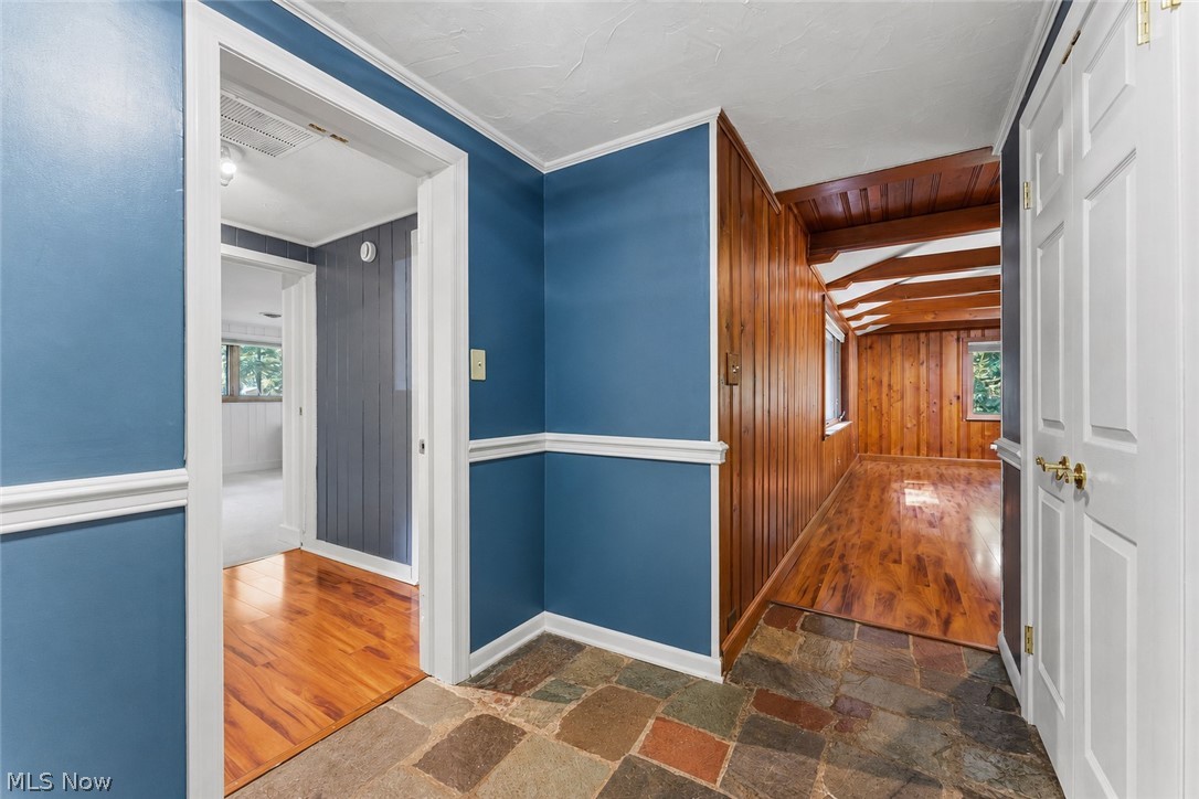 981 Worton Park Drive Mayfield Village OH 44143