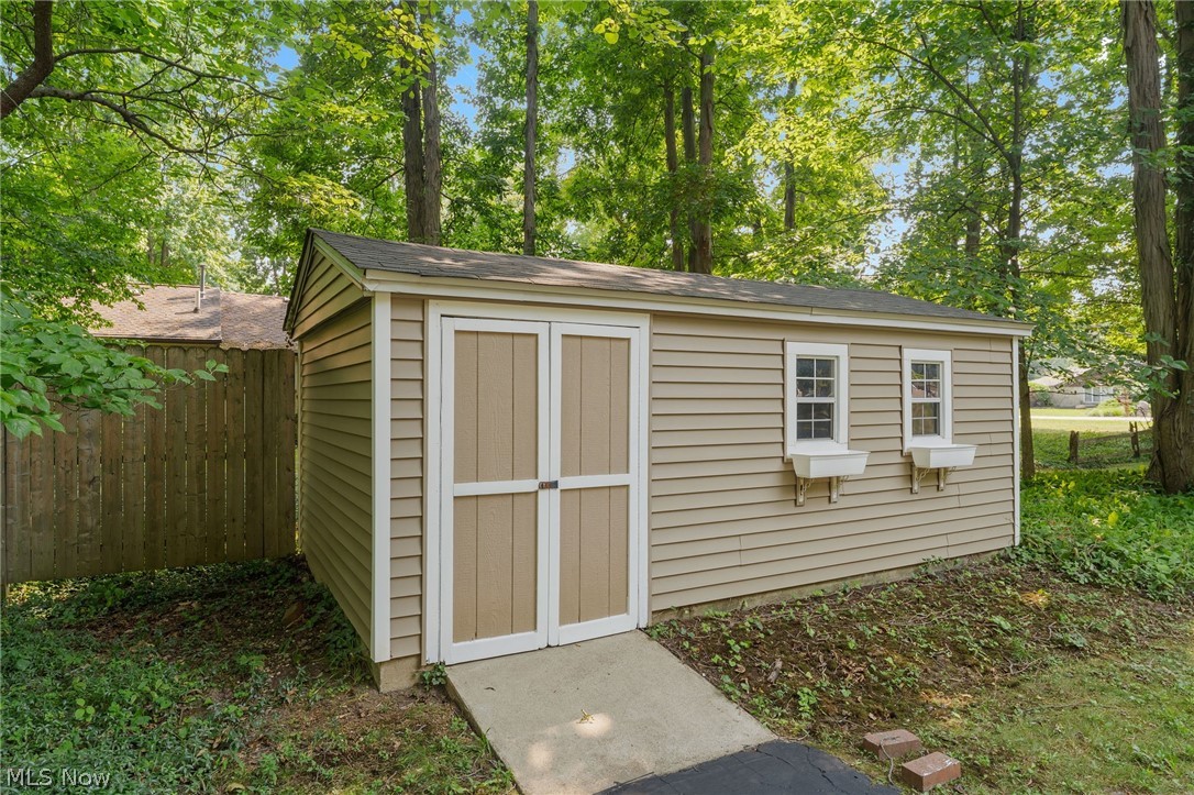 981 Worton Park Drive Mayfield Village OH 44143