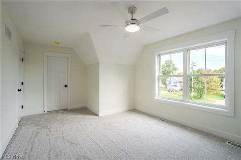 1099 Wadsworth Road Medina OH 44256