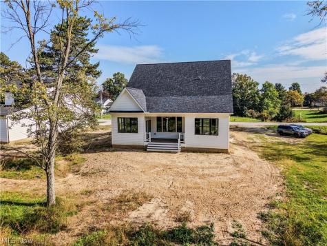 1099 Wadsworth Road Medina OH 44256