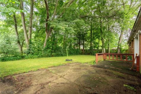 121 Florence Avenue Alliance OH 44601