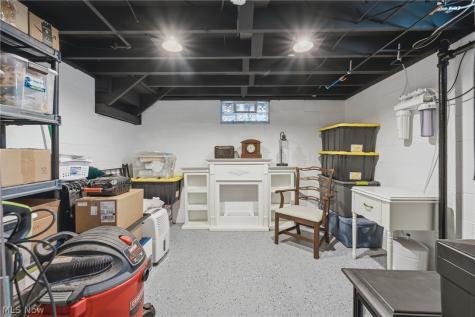 13484 Judy Avenue NW Uniontown OH 44685
