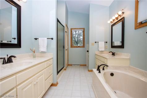 734 Danberry Drive Wooster OH 44691