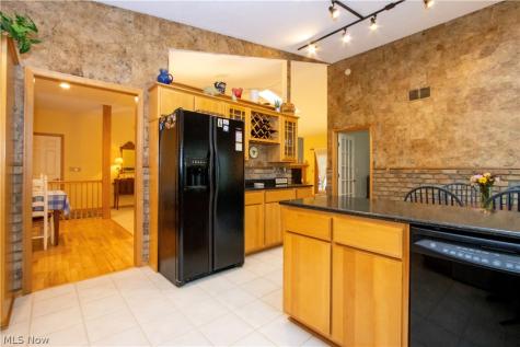 734 Danberry Drive Wooster OH 44691