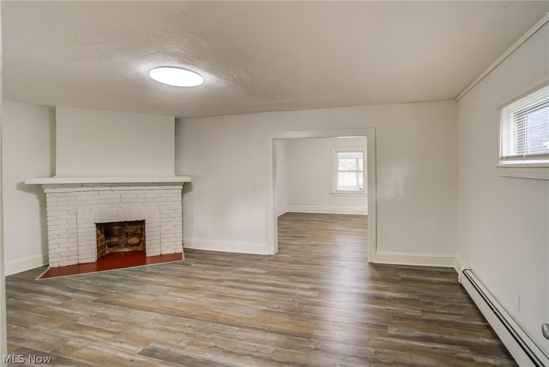 2015 Baxterly Avenue Lakewood OH 44107