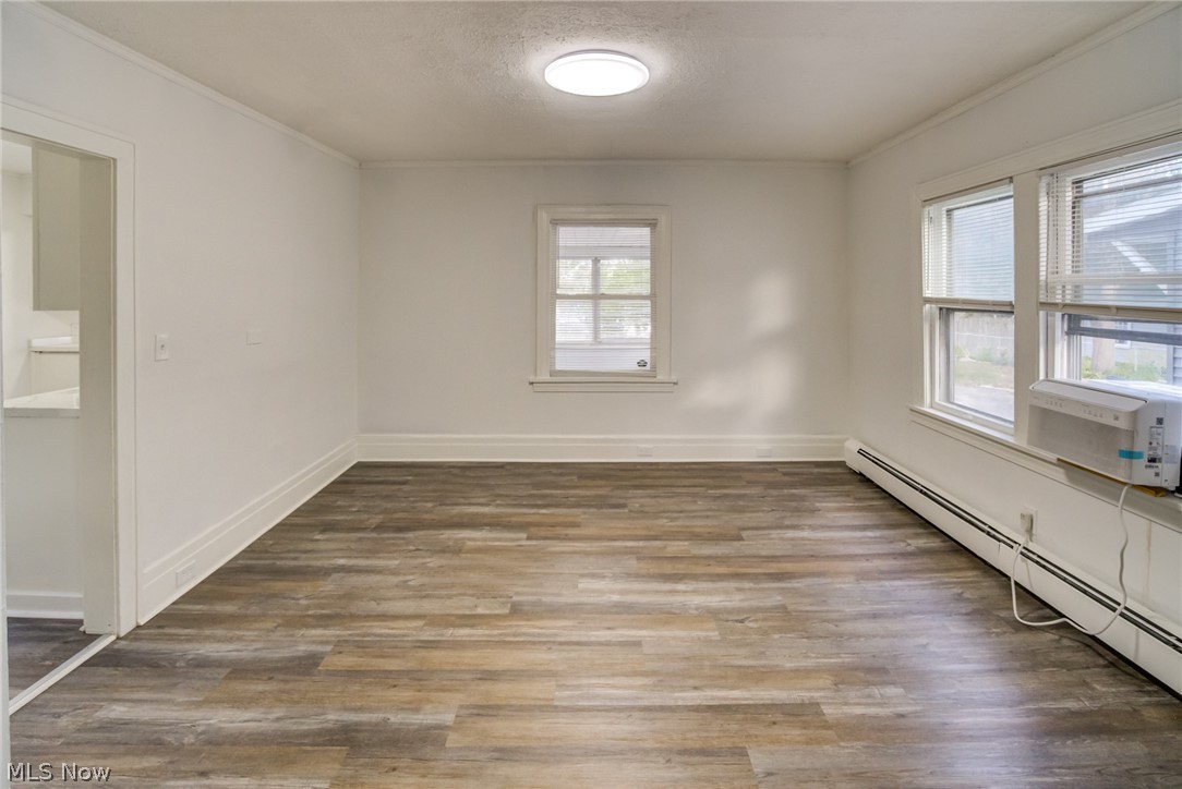 2015 Baxterly Avenue Lakewood OH 44107