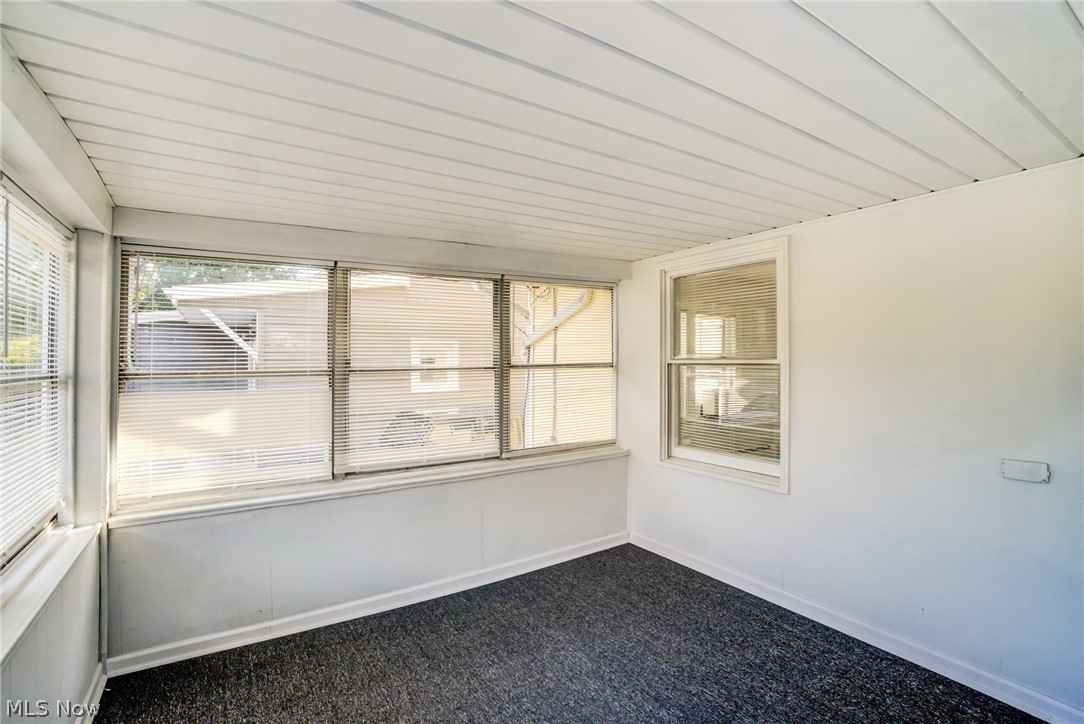 2015 Baxterly Avenue Lakewood OH 44107