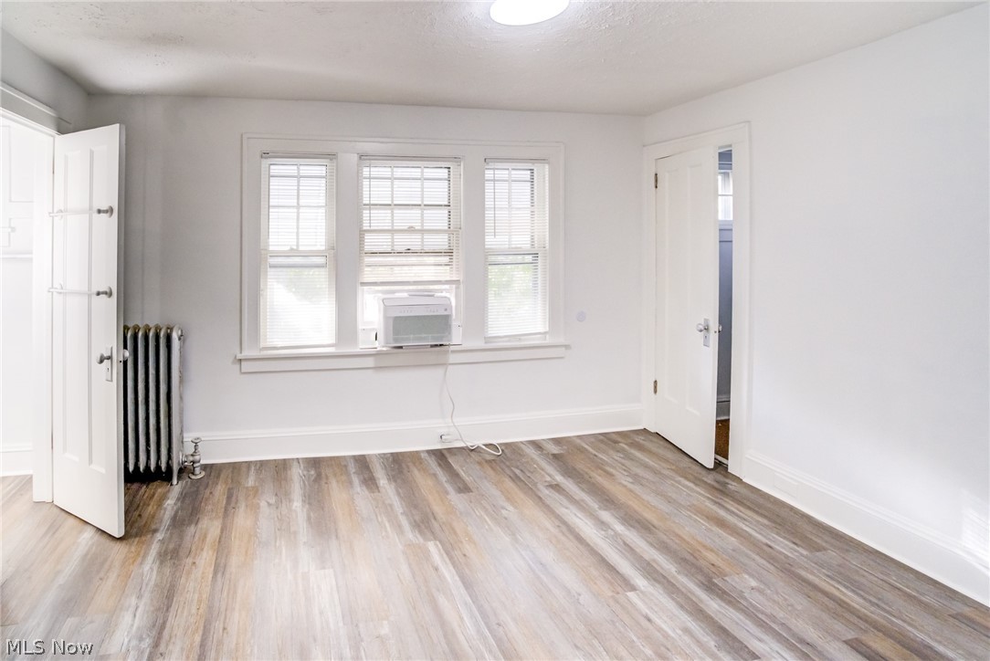 2015 Baxterly Avenue Lakewood OH 44107