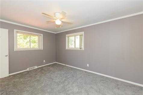 4685 Birchwood Road Garfield Heights OH 44125