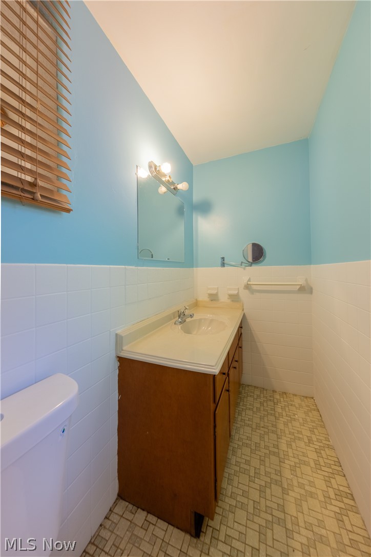 4685 Birchwood Road Garfield Heights OH 44125