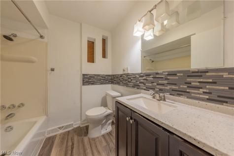 4685 Birchwood Road Garfield Heights OH 44125