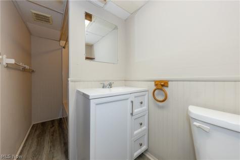 4685 Birchwood Road Garfield Heights OH 44125