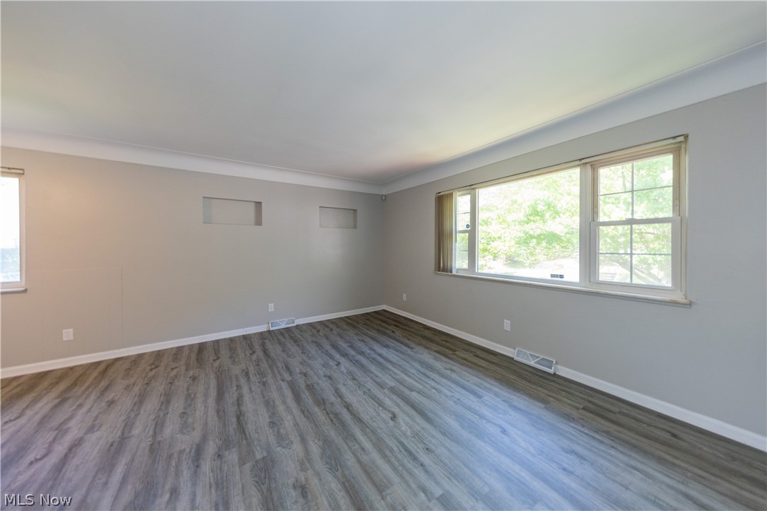 4685 Birchwood Road Garfield Heights OH 44125