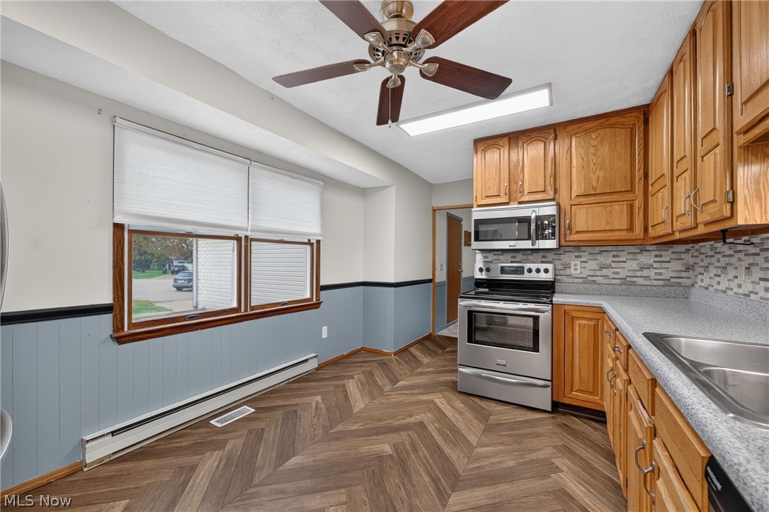 997 Gordon Square NE Bolivar OH 44612