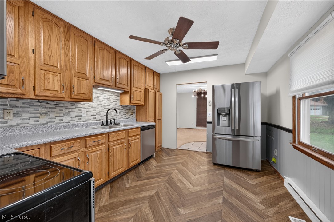 997 Gordon Square NE Bolivar OH 44612